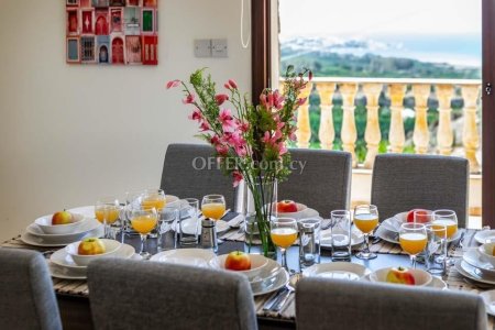 4 bedroom villa for sale in Kissonerga - 6