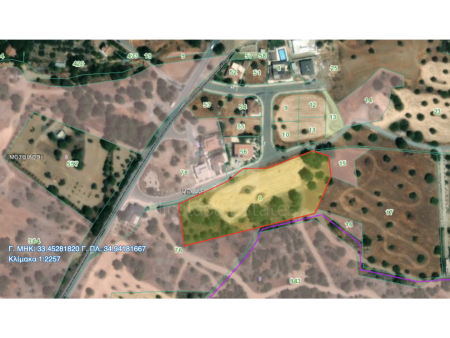 Large residential field of 7267 sq.m. in Psevdas area Larnaca - 1