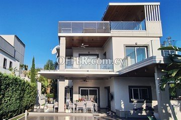 Luxury 4 Bedroom Villa  In Agios Tychonas, Limassol - 4