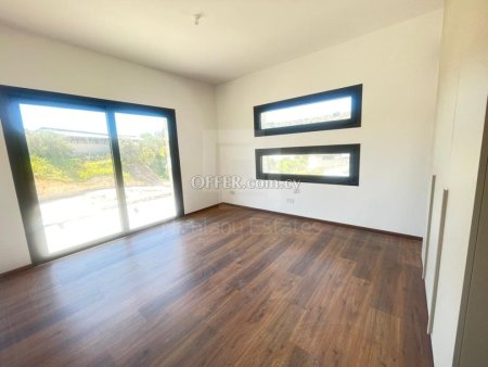 New modern three bedroom villa in Agios Tychonas area Limassol - 6