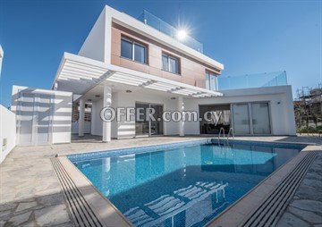 Ready To Move In Unique 3 Bedroom Villa With Pool In Agia Napa