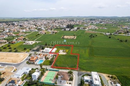Field for Sale in Athienou, Larnaca - 4