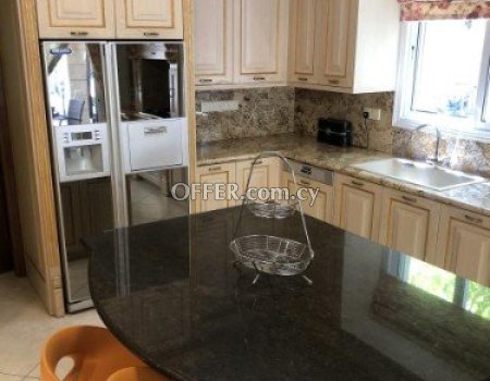 Luxury 4 Bedroom Villa in Tourist Area - 5