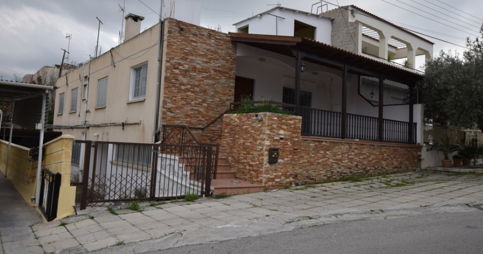 New For Sale €260,000 House (1 level bungalow) 5 bedrooms, Lakatameia, Lakatamia Nicosia - 1