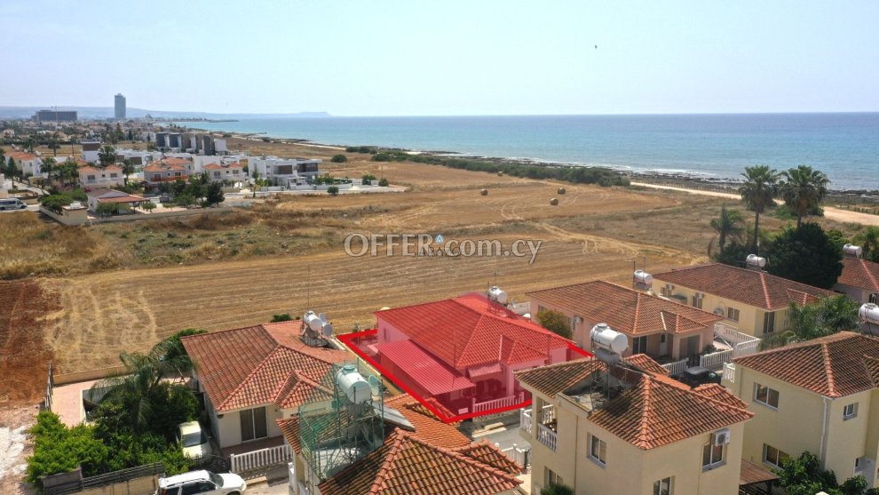 3 Bed Bungalow for Sale in Ayia Thekla, Ammochostos - 1