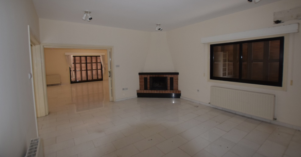 New For Sale €555,000 House 5 bedrooms, Detached Strovolos Nicosia - 9