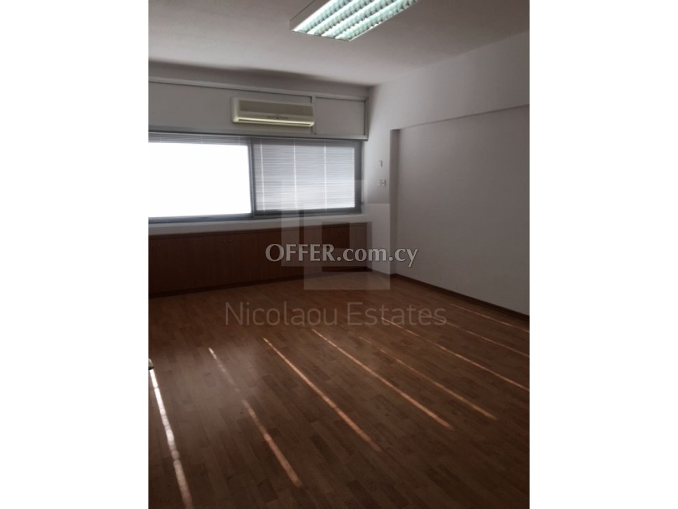 Office for sale in the business center of Limassol - 5