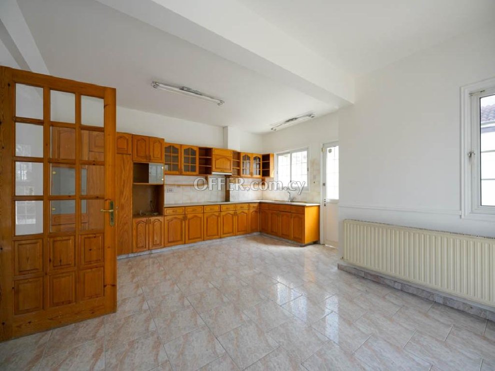 New For Sale €270,000 House (1 level bungalow) 3 bedrooms, Lakatameia, Lakatamia Nicosia - 5