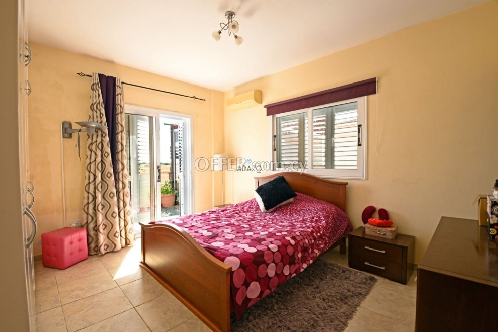 3 Bed Bungalow for Sale in Ayia Thekla, Ammochostos - 4