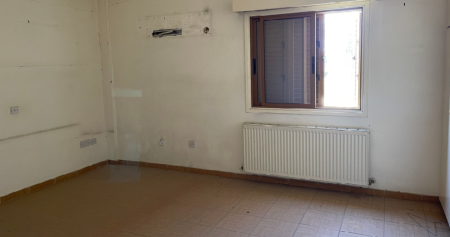 New For Sale €585,000 House (1 level bungalow) 5 bedrooms, Aglantzia Nicosia - 10