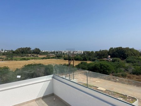 Luxurious Villa with Unobstructed Sea Views - 5