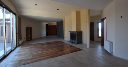 For Sale €600,000 House 5 bedrooms Paliometocho, Palaiometocho Nicosia