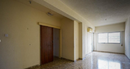 New For Sale €80,000 Apartment 2 bedrooms, Kaimakli Nicosia - 2