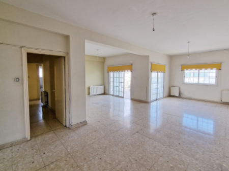 New For Sale €155,000 Apartment 3 bedrooms, Strovolos Nicosia - 2