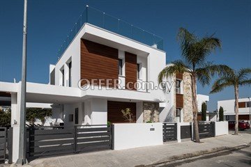 4 Βedroom Ηouse  In Dekelia, Larnaka - Next To A Green Area - 5