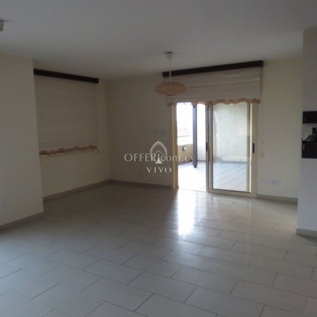 RESALE 2 BEDROOM APARTMENT WITH BIG VERANDA IN THE CENTER OF TOWN - 8