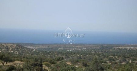 THREE BEDROOM HOUSE IN THE MOST PICTURESQUE PART OF SOUNI VILLAGE - 9