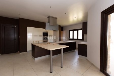 New For Sale €497,000 House (1 level bungalow) 4 bedrooms, Detached Aradippou Larnaca - 3