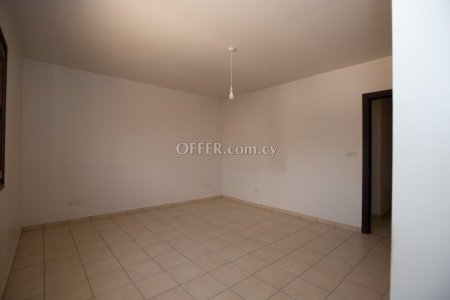 New For Sale €497,000 House (1 level bungalow) 4 bedrooms, Detached Aradippou Larnaca - 4