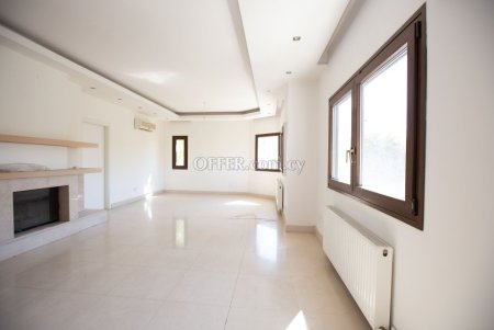 New For Sale €683,550 House (1 level bungalow) 4 bedrooms, Detached Agios Dometios Nicosia - 8