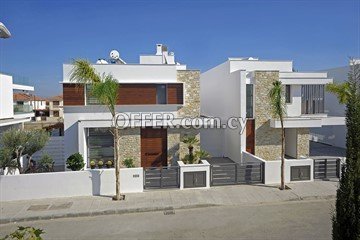 4 Βedroom Ηouse  In Dekelia, Larnaka - Next To A Green Area - 2