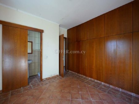 New For Sale €800,000 House (1 level bungalow) 4 bedrooms, Latsia (Lakkia) Nicosia - 6