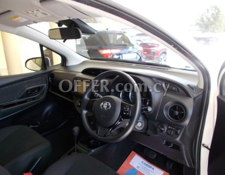 2019 Toyota Vitz 1.5L Hybrid Automatic Hatchback - 9