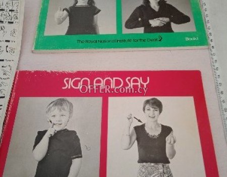 Two book's of sign language. - 3