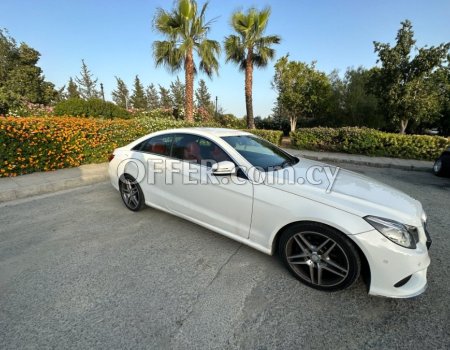 Mercedes E220 Diesel Coupe - 3