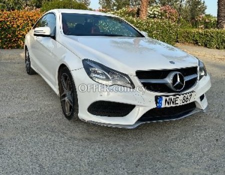 Mercedes E220 Diesel Coupe - 2