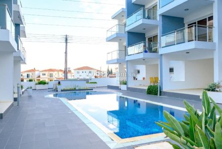 New For Sale €195,000 House (1 level bungalow) 2 bedrooms, Oroklini, Voroklini Larnaca - 2