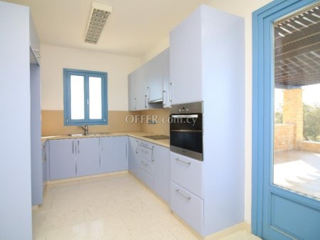 New For Sale €380,000 House (1 level bungalow) 2 bedrooms, Detached Pissouri Limassol - 4