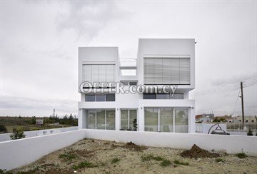 4 Bedroom House  In Geri Nicosia - 8