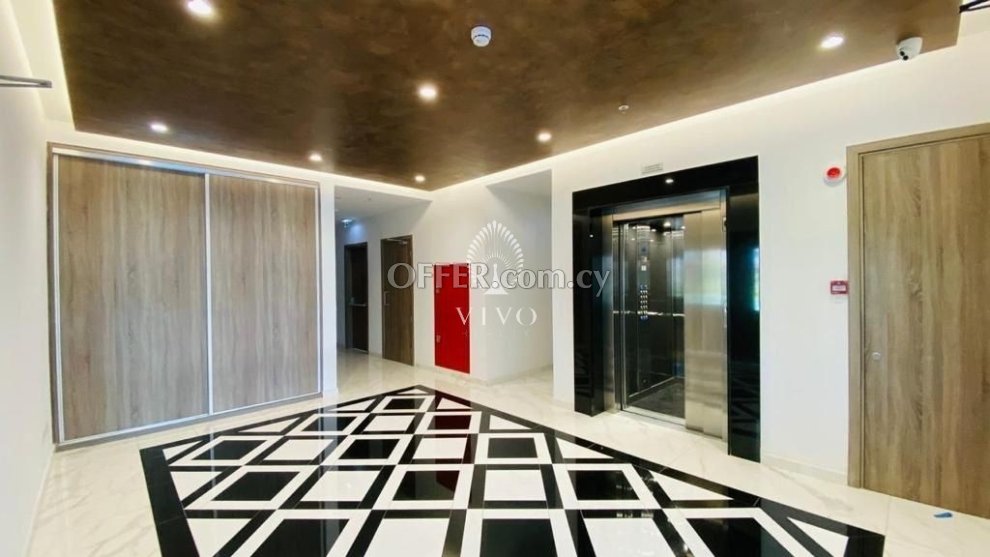 LUXURY 3-BEDROOM APARTMENT 300M FROM THE COASTLINE IN MOUTTAGIAKA - 5