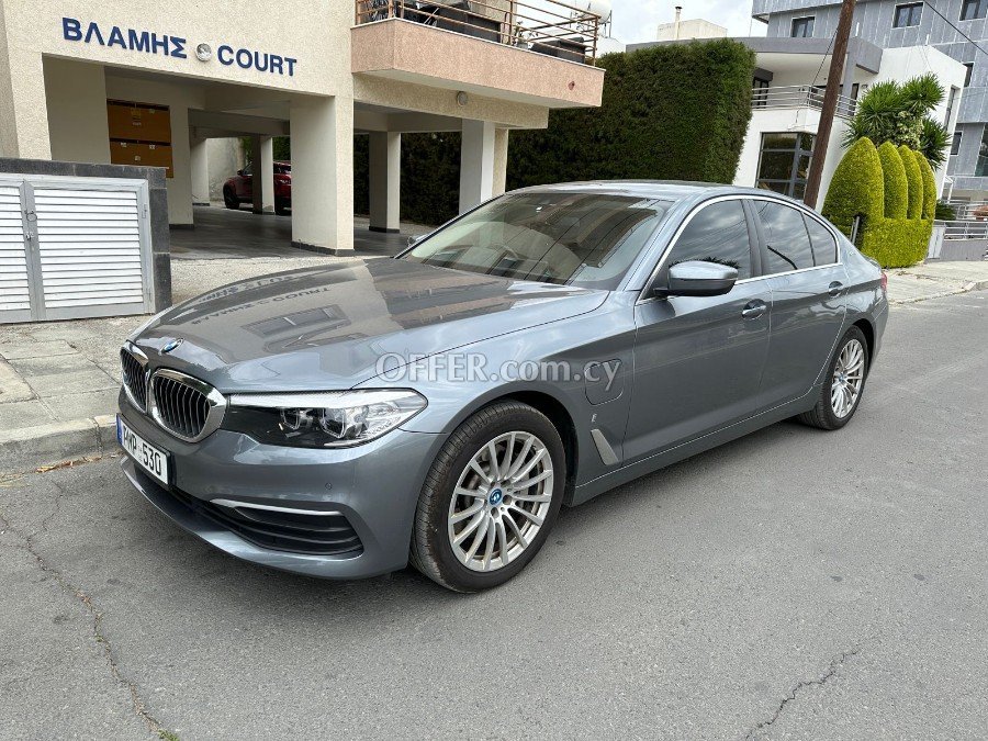 2018 BMW 530i 2.0L Hybrid Automatic Sedan - 2