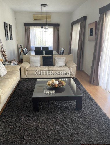 For Sale, Three-Bedroom Ground Floor House in Agios Dometios - 3