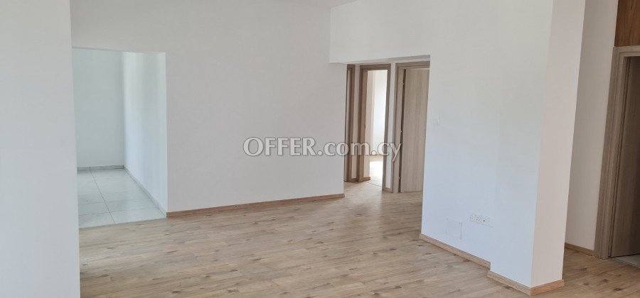 Apartment – 3 bedroom for sale, Strovolos area, near Eleutherias square, Nicosia - 9