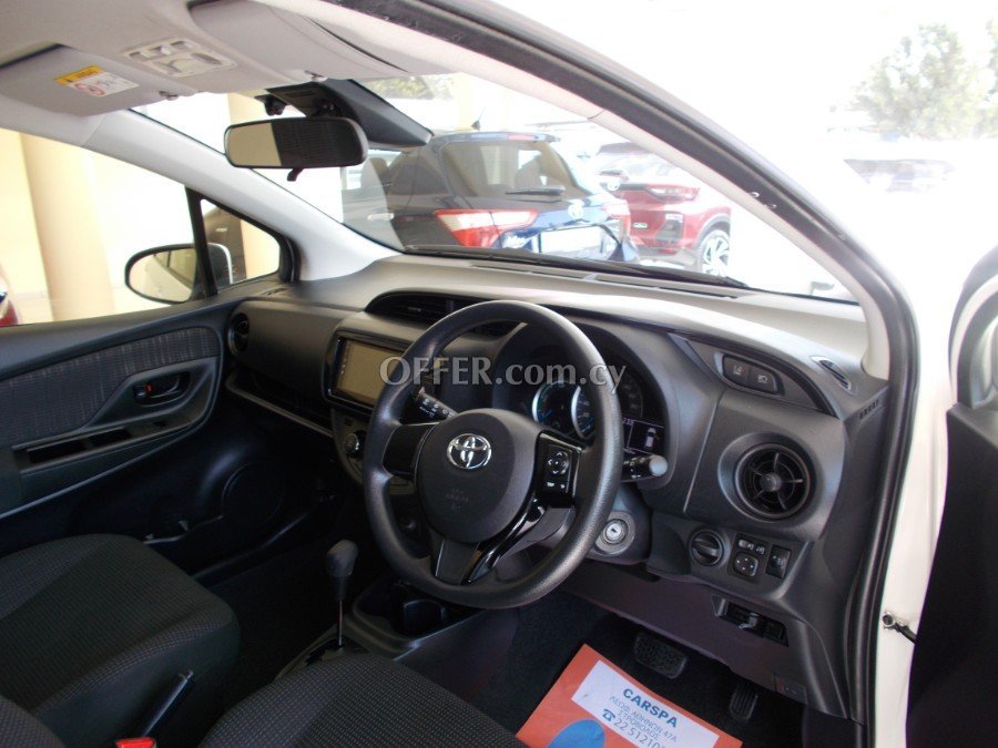 2019 Toyota Vitz 1.5L Hybrid Automatic Hatchback - 8