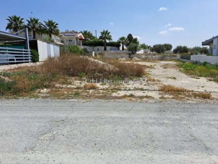Residential plot Alambra