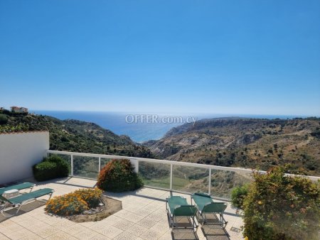 3-bedroom Detached Villa 130 sqm in Pissouri - 12