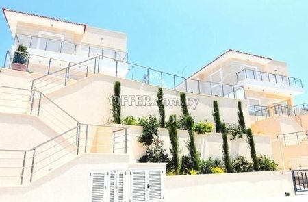 LUXURY MODERN FIVE BEDROOM VILLA IN AGIOS TYCHONAS - 9