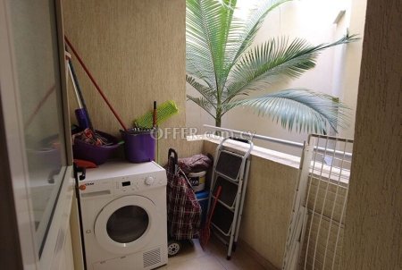 3 Bedrooms 2 Bathrooms Apartment in Universal - 9