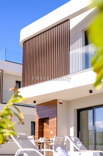 4 Bedroom Villa  In Agia Napa - 3