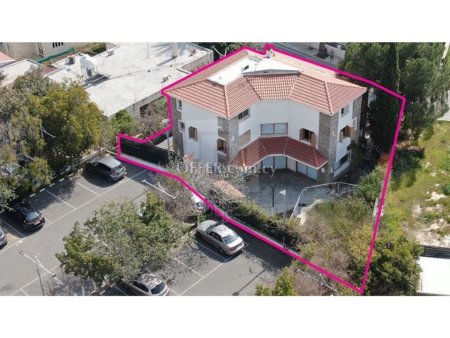 Six Bedroom Two Storey Villa with basement and swimming pool in Platy Aglantzia Nicosia - 9