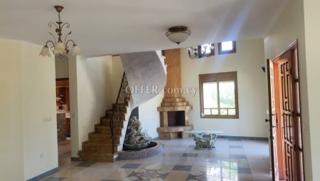 New For Sale €440,000 Maisonette 4 bedrooms, Semi-detached Egkomi Nicosia - 9