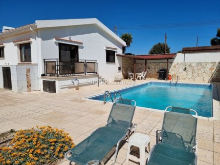 3-bedroom Detached Villa 130 sqm in Pissouri - 10