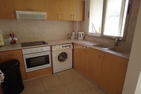3 Bedrooms 2 Bathrooms Apartment in Universal - 8