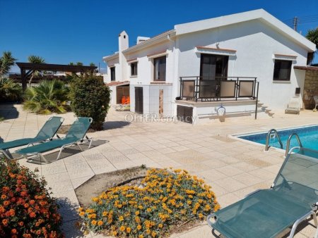 3-bedroom Detached Villa 130 sqm in Pissouri - 8