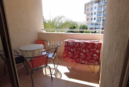 3 Bedrooms 2 Bathrooms Apartment in Universal - 6