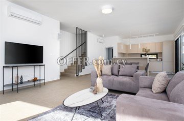 4 Bedroom Villa  In Agia Napa - 6